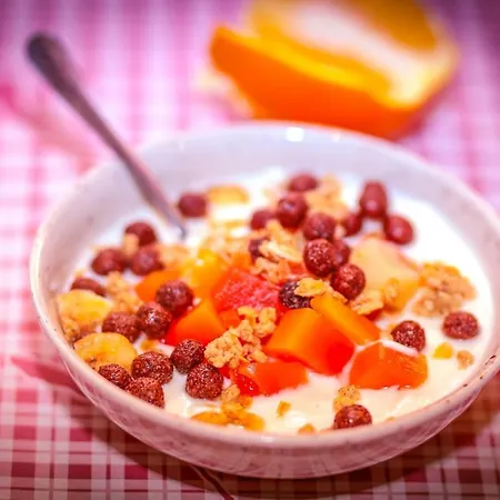 לינה וארוחת בוקר Luxury 4*