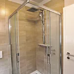 Luxury 4*