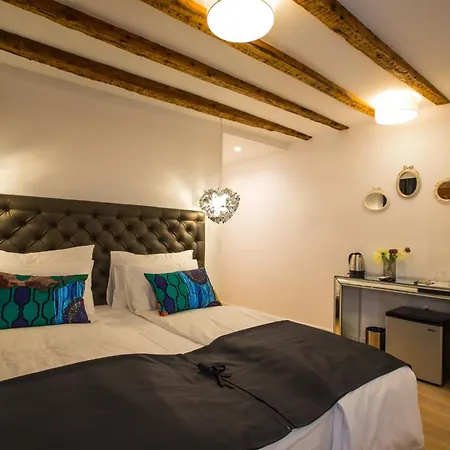 Luxury 4*