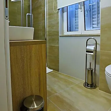 Luxury 4*